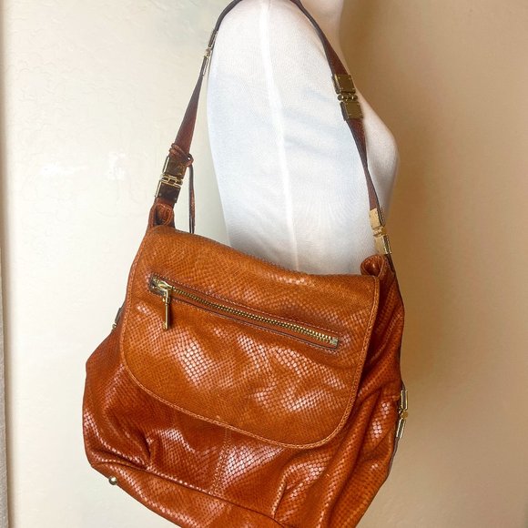 Vince Camuto Handbags - Vince Camuto Brown Snake like Leather Purse